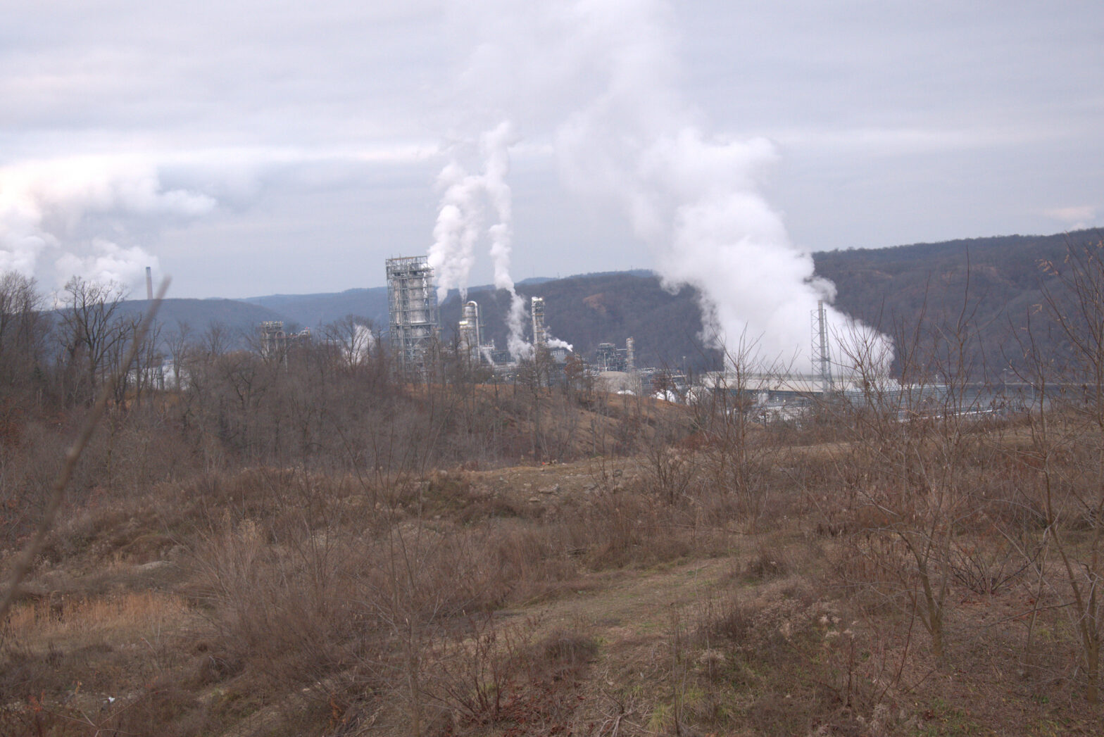 Environmental groups give Shell cracker plant ‘F’ grade for first 100