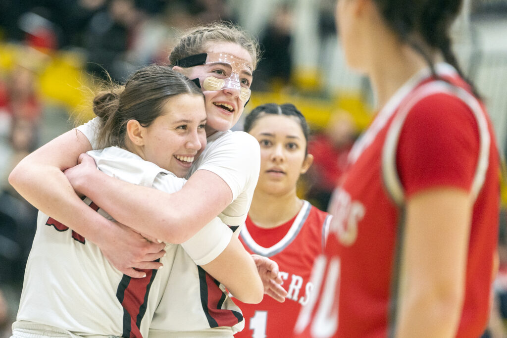 WPIAL girls basketball semifinals: Defending Class 2A champ Avonworth uses 23-0 run to knock out Neshannock, will meet Shady Side Academy in final; Section rivals Greensburg Central Catholic, Serra Catholic advance to Class 2A final