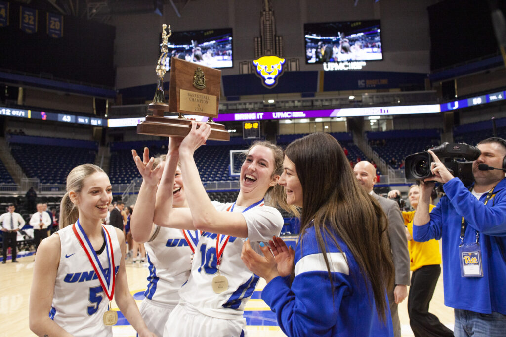 WPIAL Class 1A girls basketball championship: Top-seeded Union uses second-half rally to defeat St. Joseph, 50-43, in overtime to claim consecutive titles