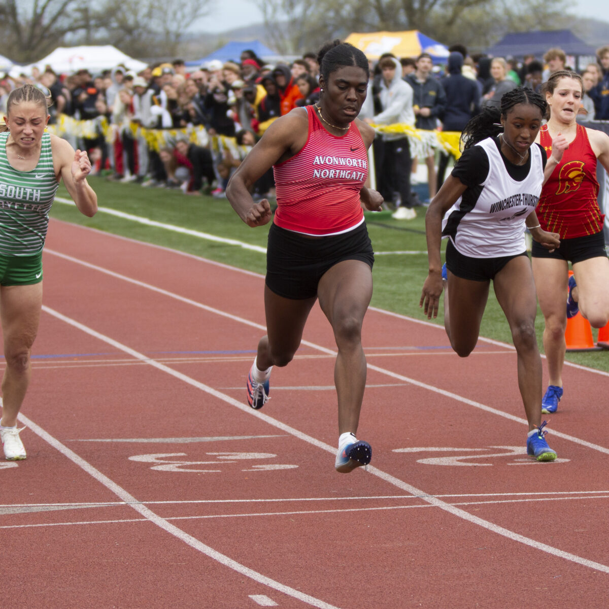 ‘All Robinsons are fast’: Avonworth senior and Pitt recruit Hayzes Robinson continues family’s sister act of champion sprinters